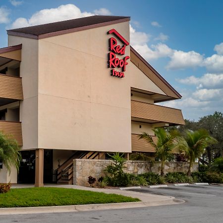 Red Roof Inn Tampa - Brandon Экстерьер фото